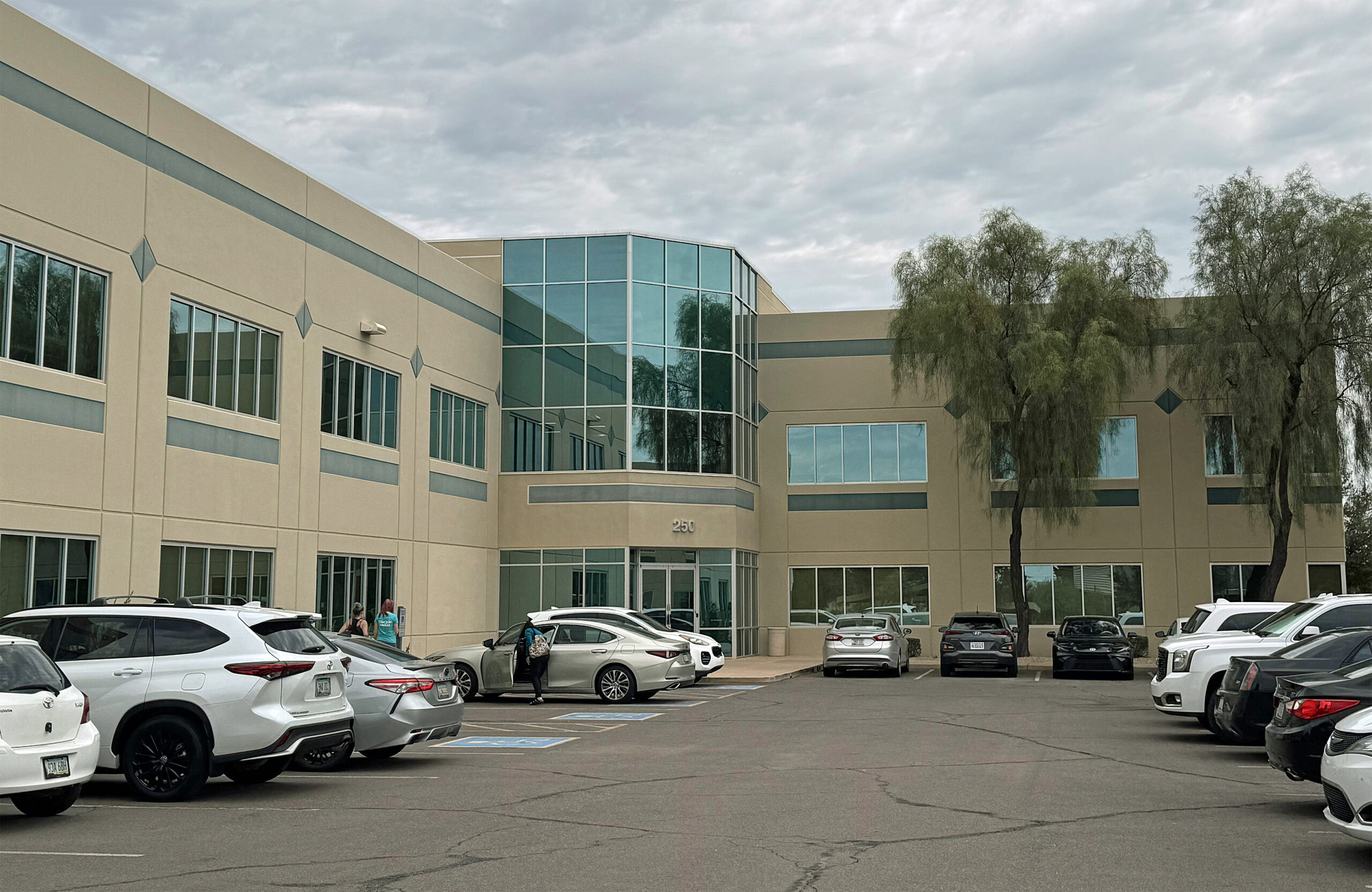 250 N Litchfield Rd Suite 140